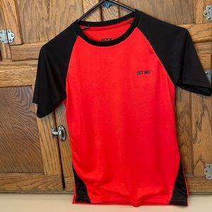 STX quick dry red youth size 10.